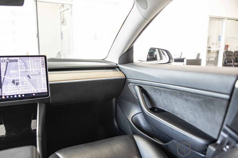 2020 Tesla Model 3 Standard Range Plus