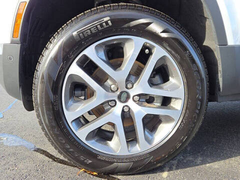 2024 Land Rover Defender 110 P300 S