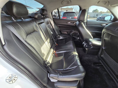 2017 Alfa Romeo Giulia Ti