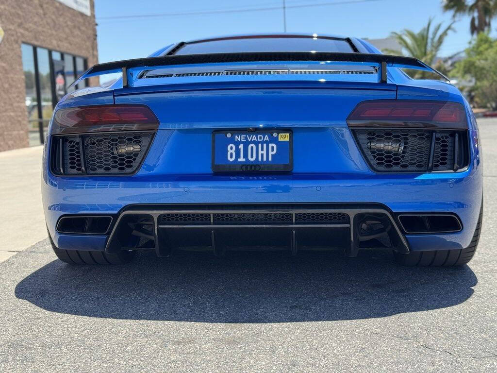 2017 Audi R8 8