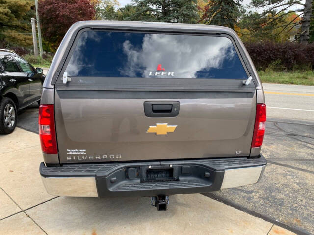 2013 Chevrolet Silverado 1500 for sale at Chuckie Bizzarro's Fleetwing Auto in Erie, PA