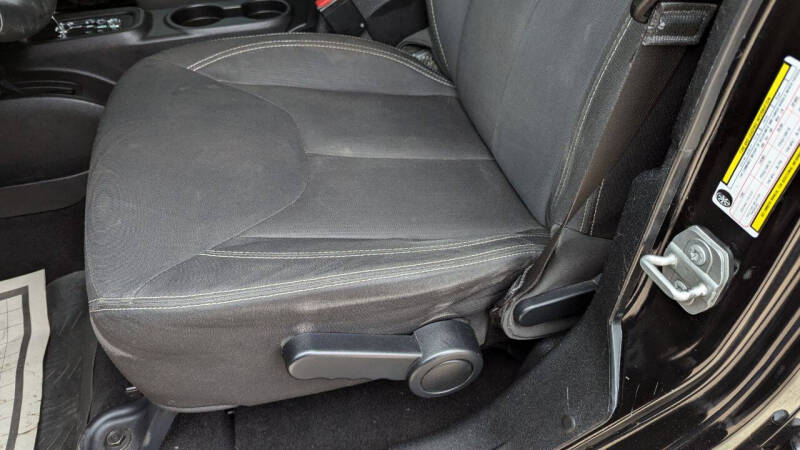 2016 Jeep Wrangler Unlimited Sahara 75th Anniversary