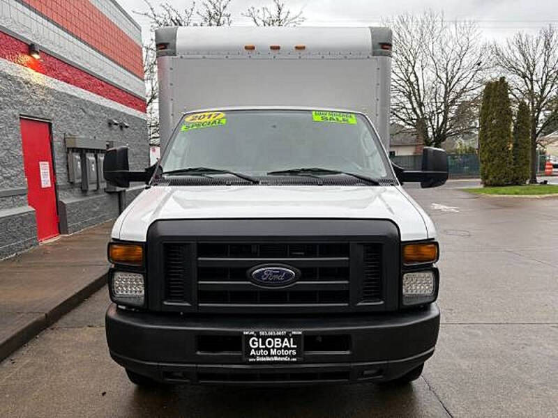 2017 Ford E-Series