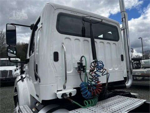 2012 Freightliner M2 112