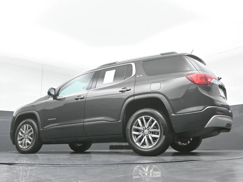 2018 GMC Acadia SLE-2