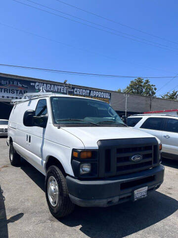 2010 Ford E-Series for sale at Tristar Motors in Bell CA
