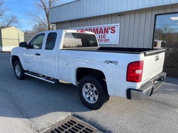 2009 Chevrolet Silverado 1500 for sale at Goodman Auto Sales in Lima OH