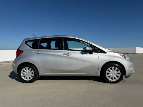 2016 Nissan Versa Note SV