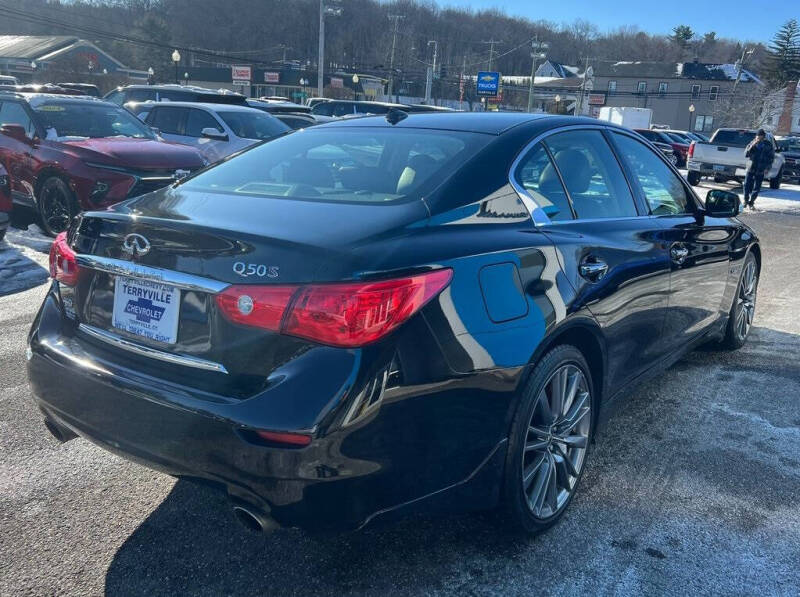 2017 Infiniti Q50 Red Sport 400