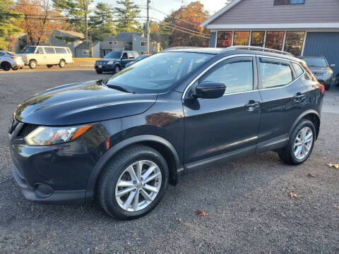 2018 Nissan Rogue Sport for sale at Topham Automotive Inc. in Middleboro MA