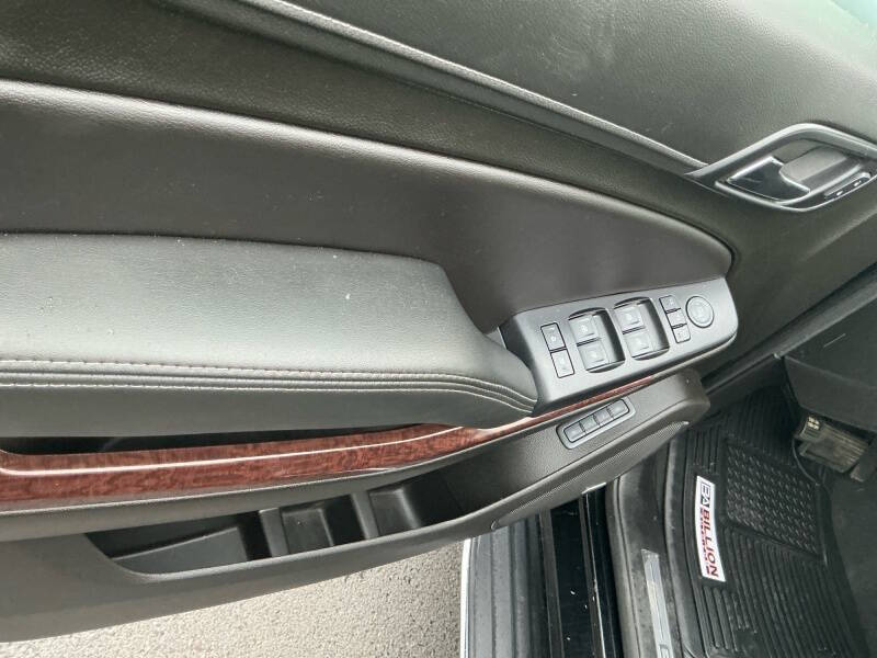 2019 GMC Yukon XL SLT