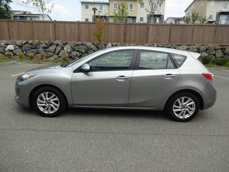 2013 Mazda MAZDA3 i Touring
