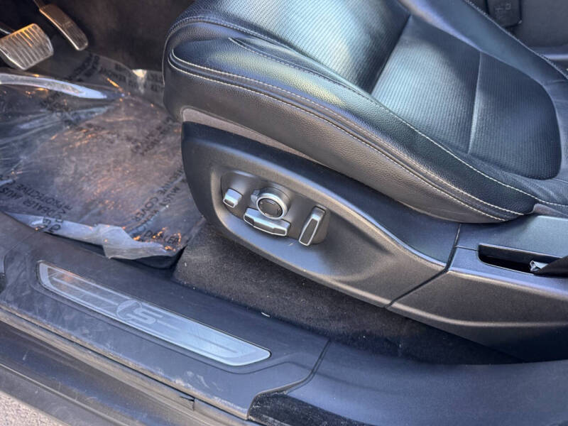 2018 Jaguar F-PACE S