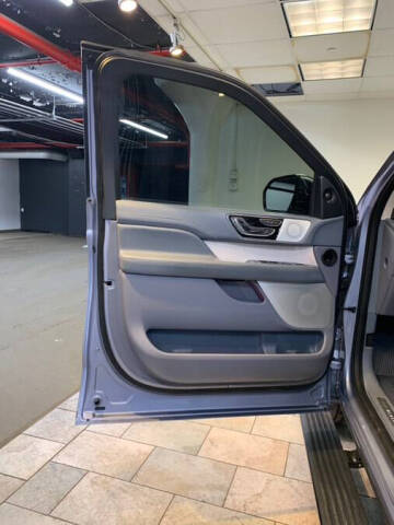 2023 Lincoln Navigator Black Label