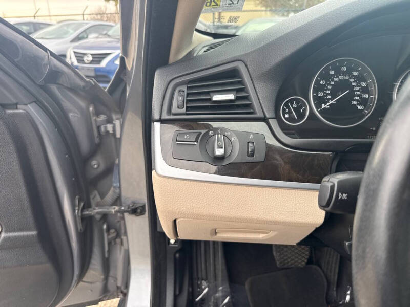 2012 BMW 5 Series 535i