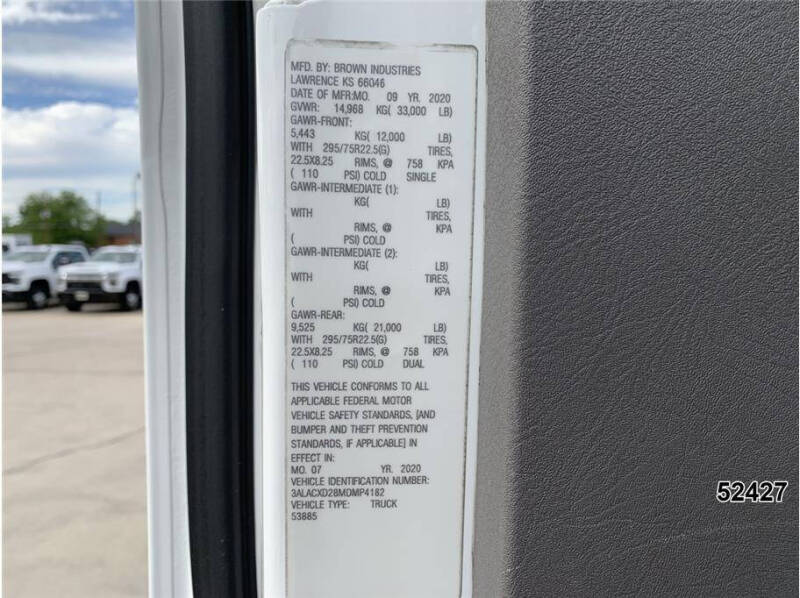 2021 Freightliner M2 106