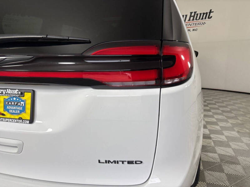2025 Chrysler Pacifica Limited
