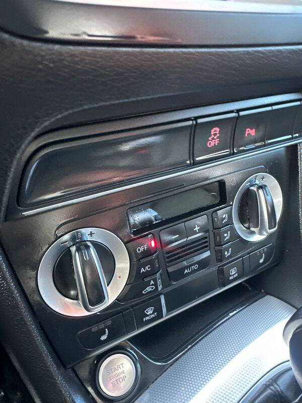 2015 Audi Q3 2.0T quattro Prestige