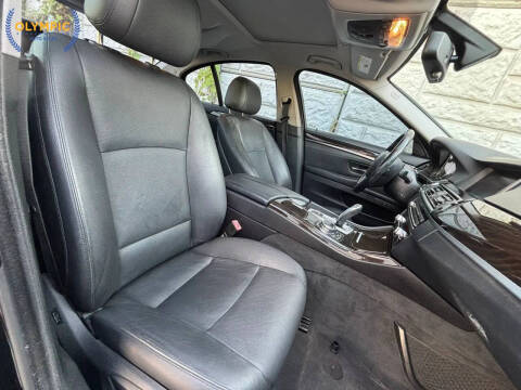 2015 BMW 5 Series 528i