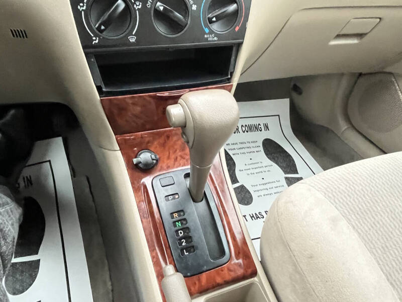 2005 Toyota Corolla S