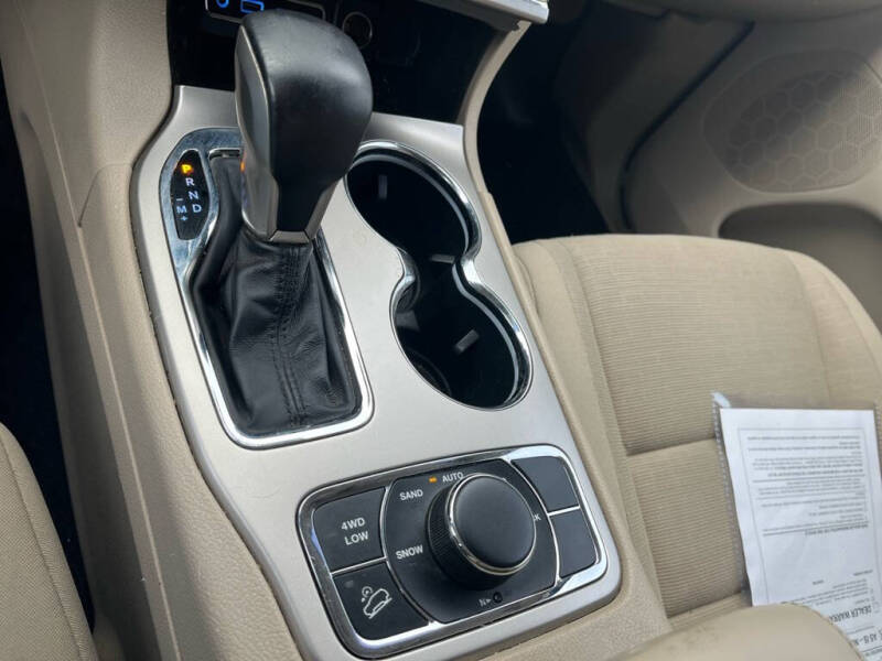 2017 Jeep Grand Cherokee Laredo