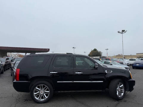 2014 Cadillac Escalade Platinum