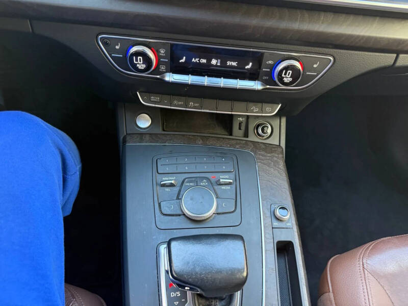 2019 Audi Q5 quattro Premium 45 TFSI