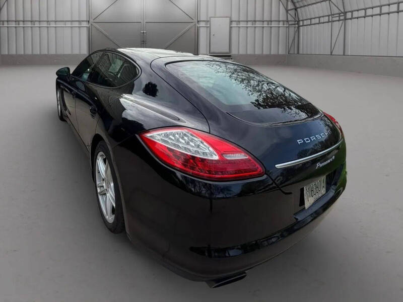 2011 Porsche Panamera
