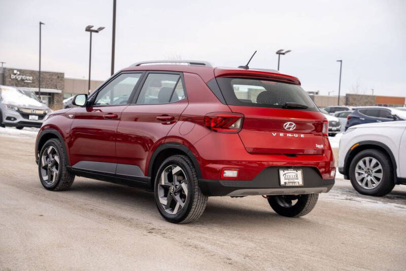 2025 Hyundai Venue SEL