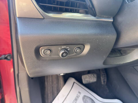 2021 Chevrolet Traverse LT Leather