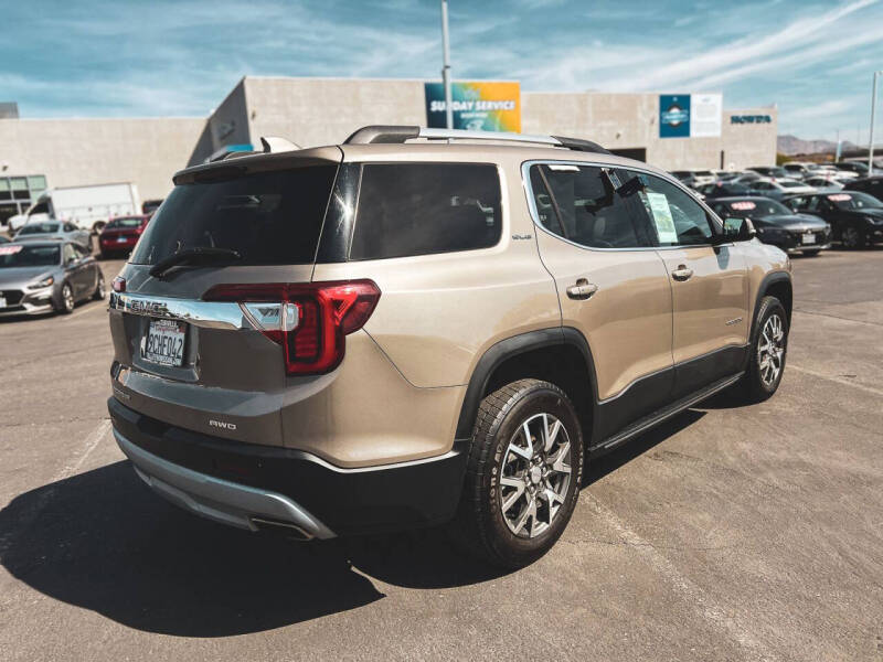 2023 GMC Acadia SLE