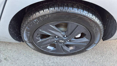 2021 Hyundai Elantra