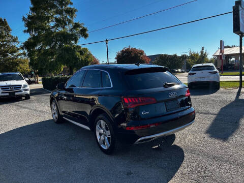 2018 Audi Q5 2.0T quattro Premium Plus