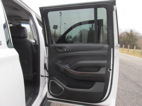 2018 Chevrolet Suburban LT