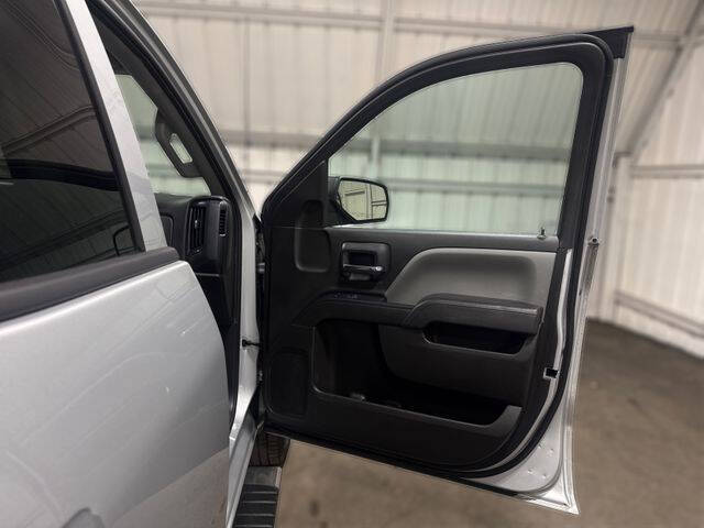 2018 Chevrolet Silverado 1500 Custom