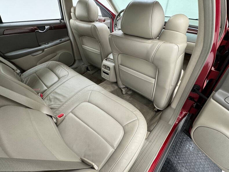 2004 Cadillac DeVille