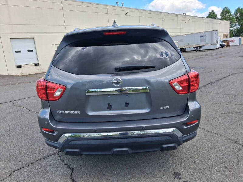 2019 Nissan Pathfinder