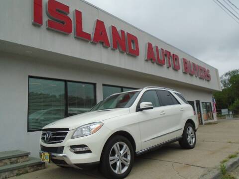 2013 Mercedes-Benz M-Class for sale at Island Auto Buyers in West Babylon NY
