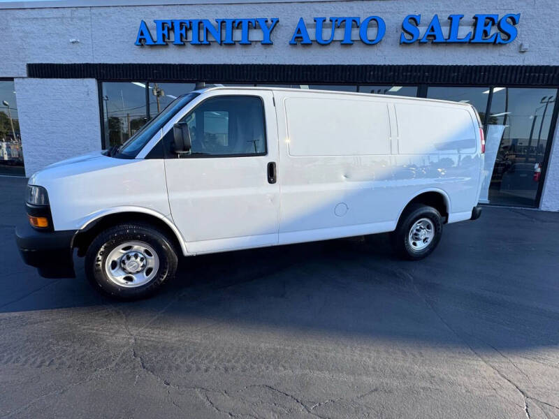 2019 Chevrolet Express 2500