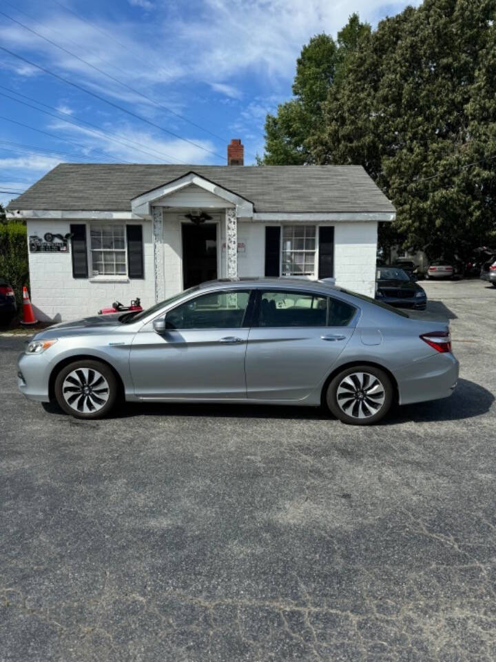 2017 Honda Accord Hybrid for sale at Nation Auto Sales in Greensboro, NC