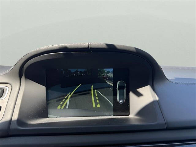 2016 Volvo XC70 T5 Drive-E Classic Premier