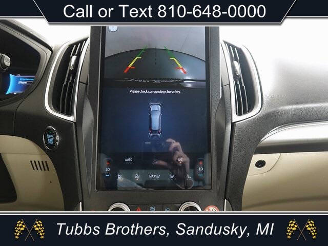 2022 Ford Edge Titanium