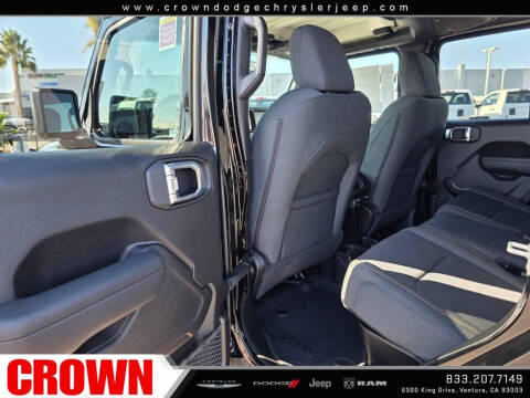 2025 Jeep Gladiator Willys