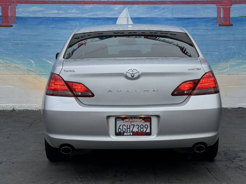 2009 Toyota Avalon Limited