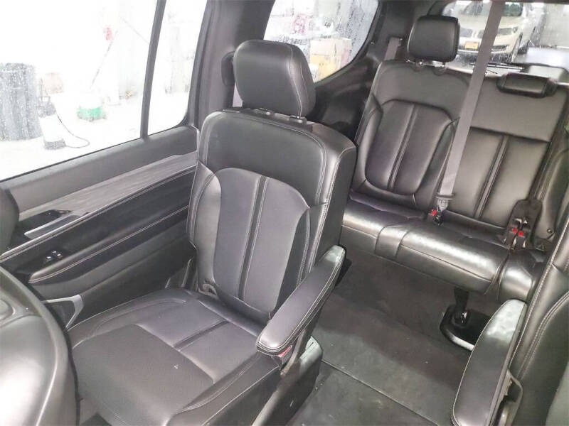 2023 Jeep Wagoneer Series II