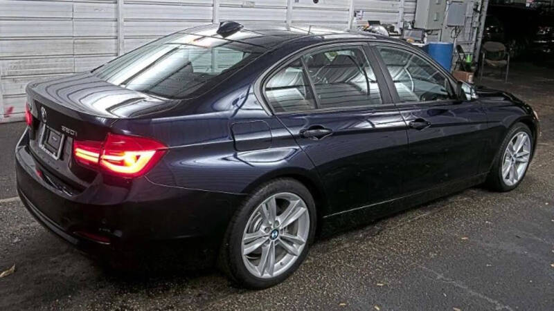 2016 BMW 3 Series 320i xDrive