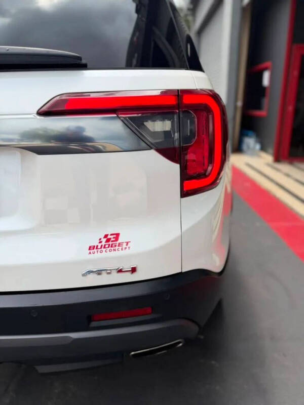 2021 GMC Acadia AT4
