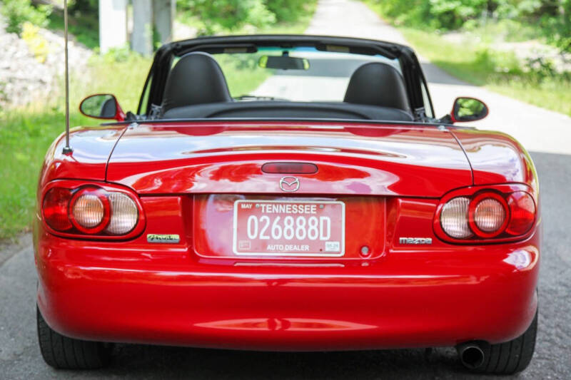 2003 Mazda MX-5 Miata LS