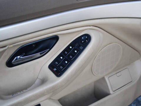 2001 BMW 5 Series 525i