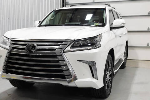 2021 Lexus LX 570 Three-Row